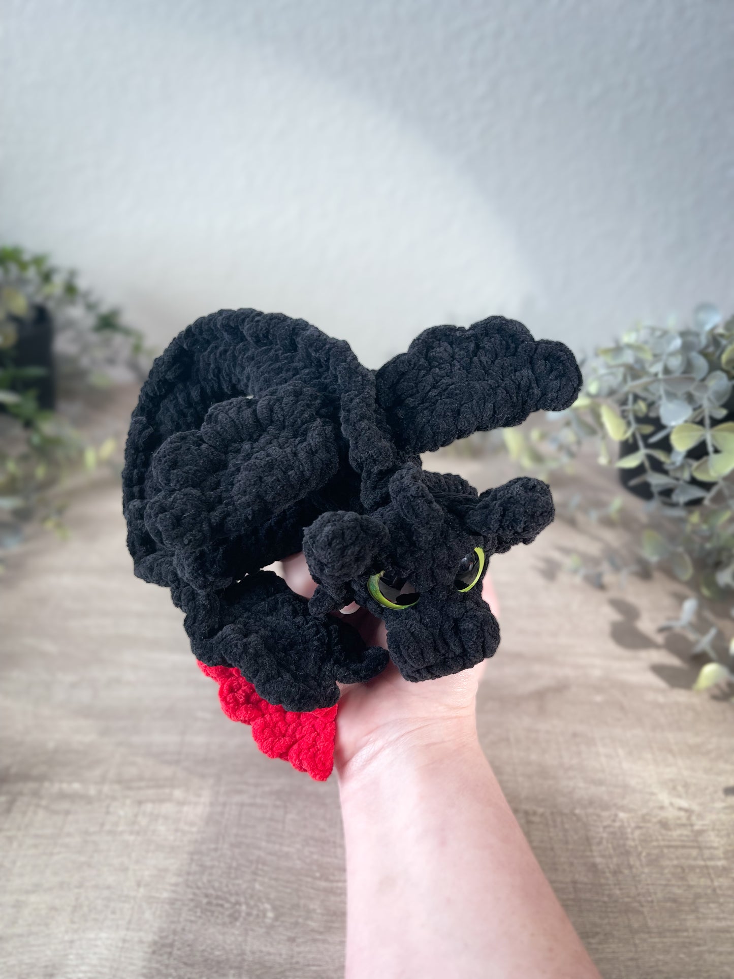 Night Fury Finger Puppet