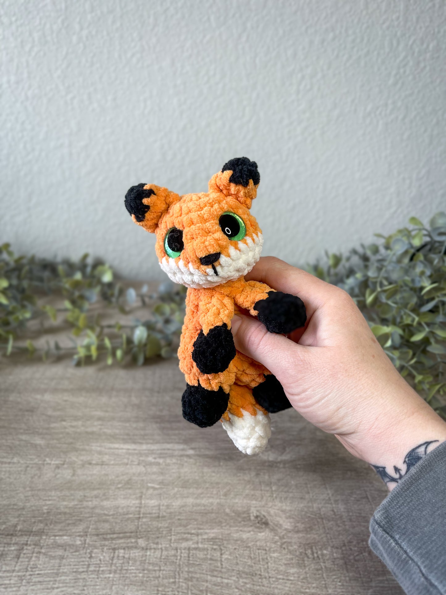 Finley the Mini Fox PDF Crochet Pattern - LOW SEW