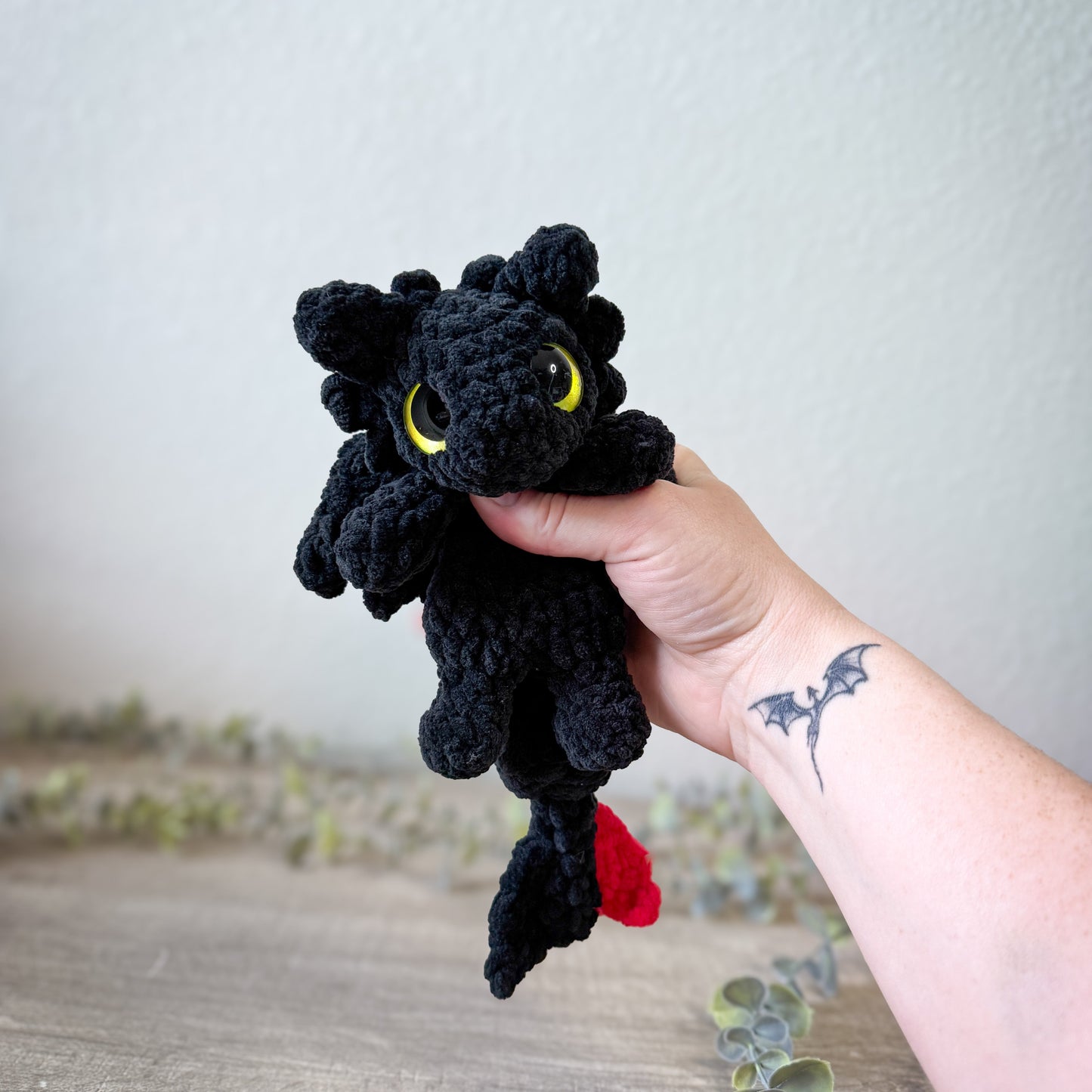Mini Night Fury Dragon Snuggler